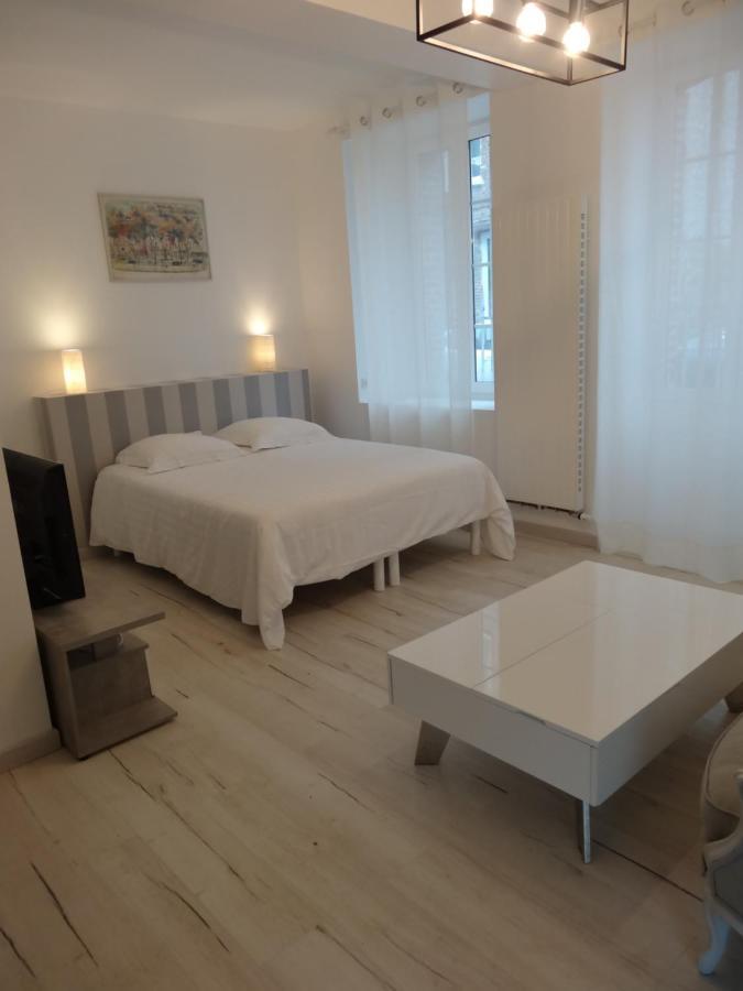 Bed and Breakfast Les Petites Tuileries Bray-sur-Seine Zewnętrze zdjęcie